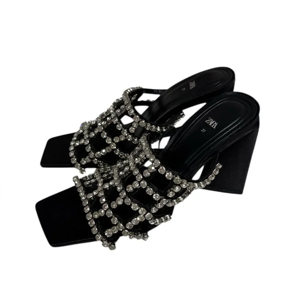 Zara Black Rhinestone Embellished Women's Sandals NWOT - Picture 2 of 5